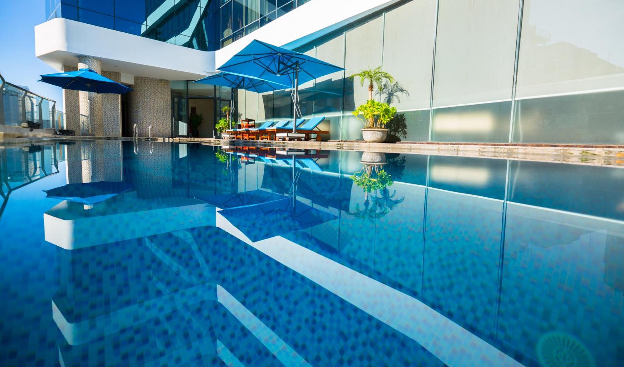 Avatar Hotel Da Nang Bagian luar foto
