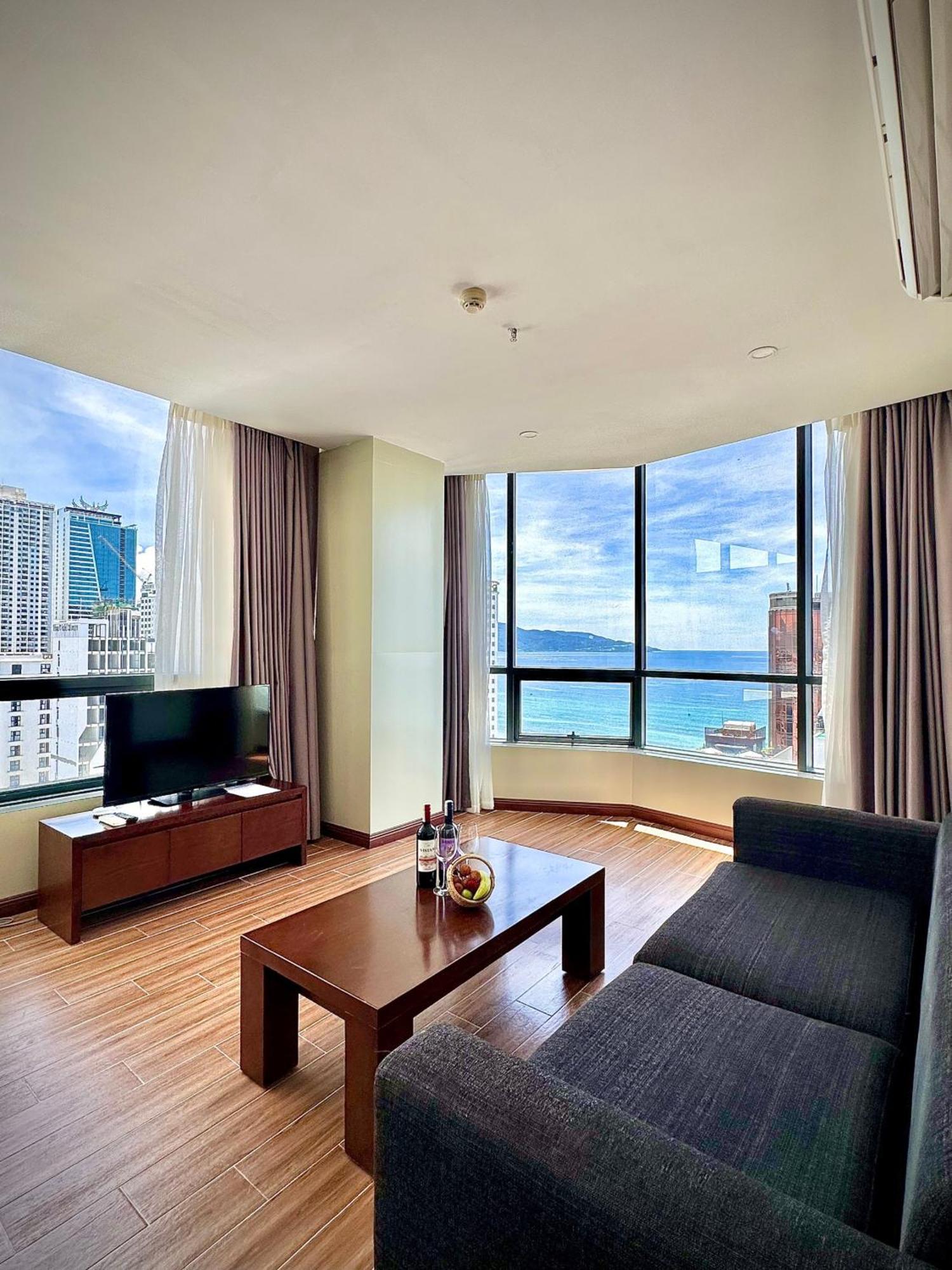 Avatar Hotel Da Nang Bagian luar foto